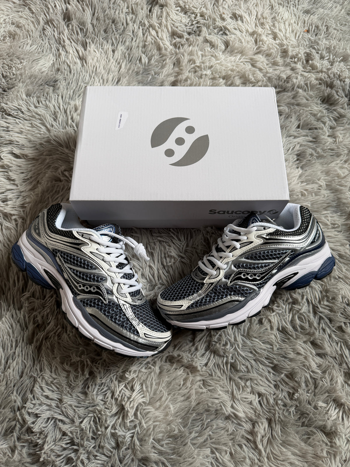 Saucony